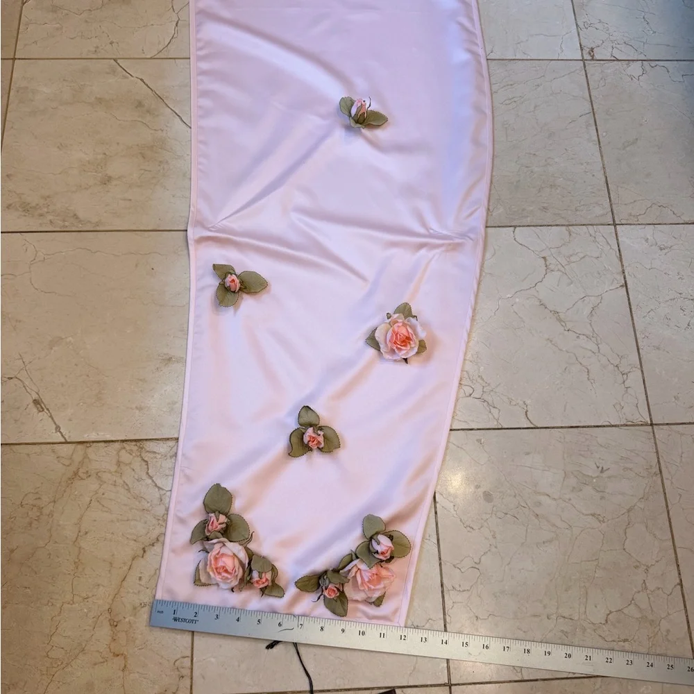 Ilana Wolf NWT Pink Satin Evening Wrap w/ Silk Flower Embellishment. Gorgeous! - Picture 12 of 16